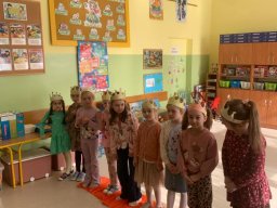 48182564711077388678207274576156865974645642n